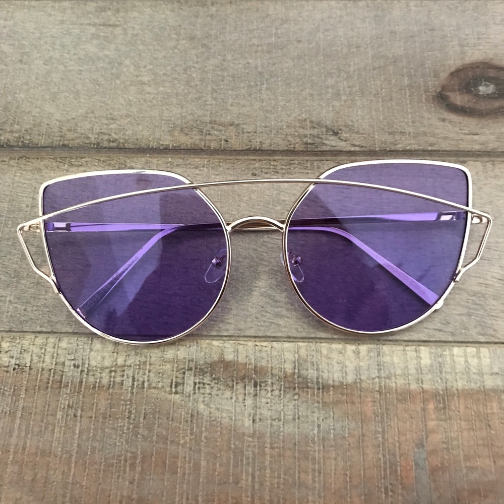 Sun glasses - Picture 3 of 5